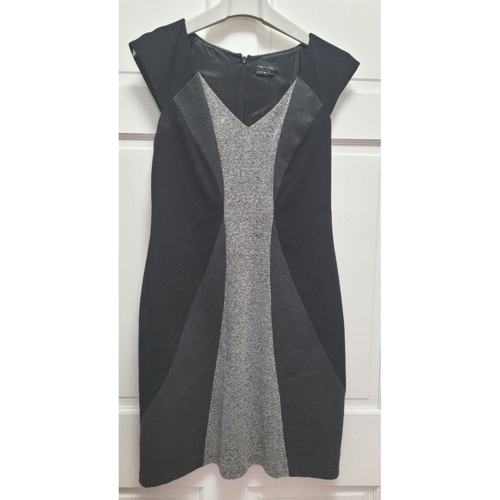 Max and Cleo Women's Black/Gray Color Block Cap Sleeves Mini Dress - Size 10
